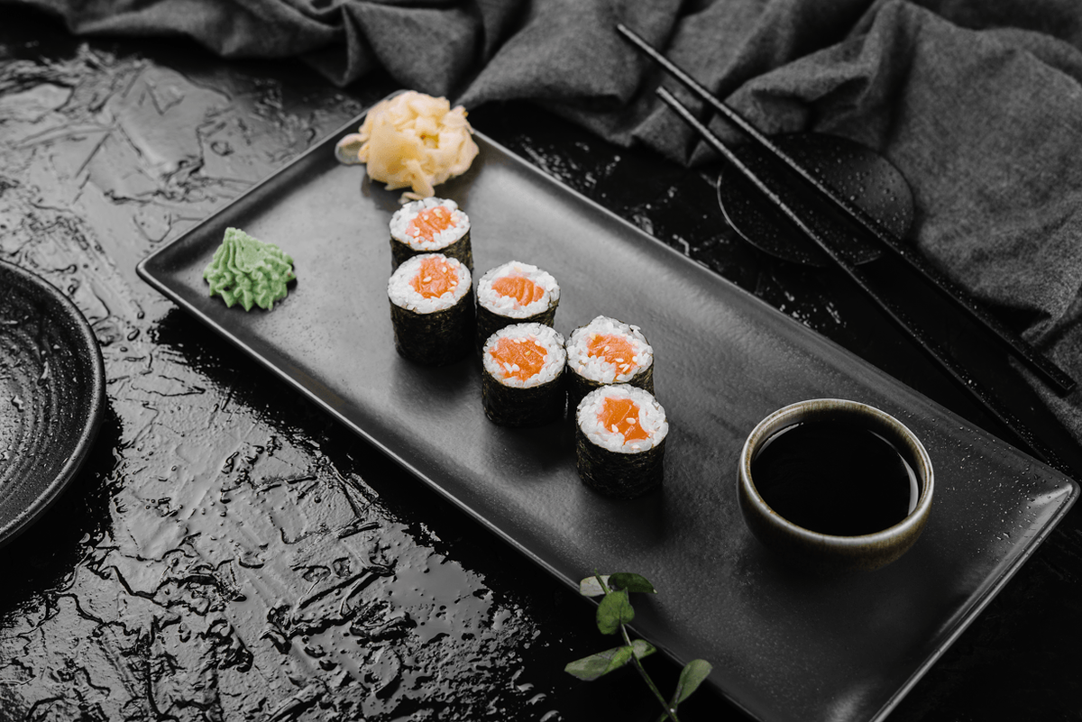 Salmon Maki